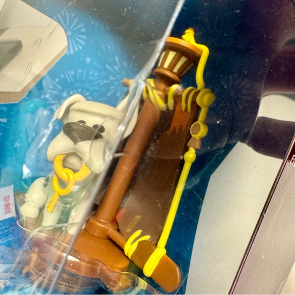 NWT. Disney Vinyl Figurine By Joey Chou - Pirates Of The Caribbean - Prison Dog. - Picture 9 of 9